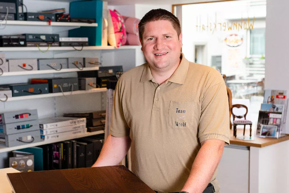 Reto Leu - Eidg. Dipl. Bodenbelagsberater